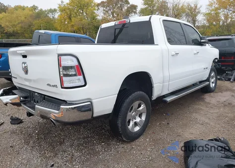 2020 Ram 1500 Big Horn 4X4 5'7 Box z USA, uszkodzony, nr VIN 1C6SRFFT1LN140639